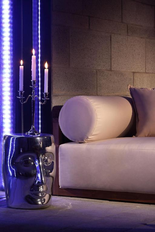 Superior Suite,688703259:JPEG